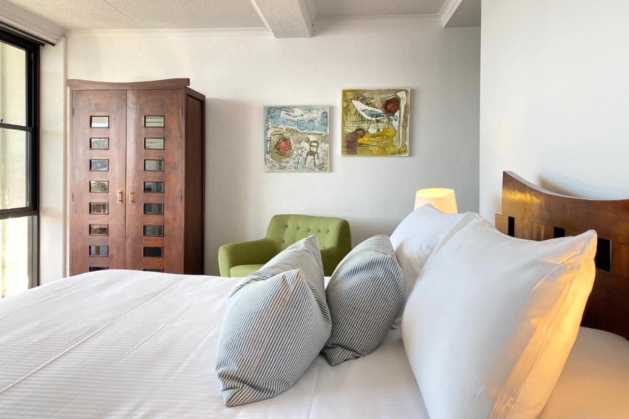 Bay Breeze Boutique Accommodation Бейтманс Бей Екстериор снимка