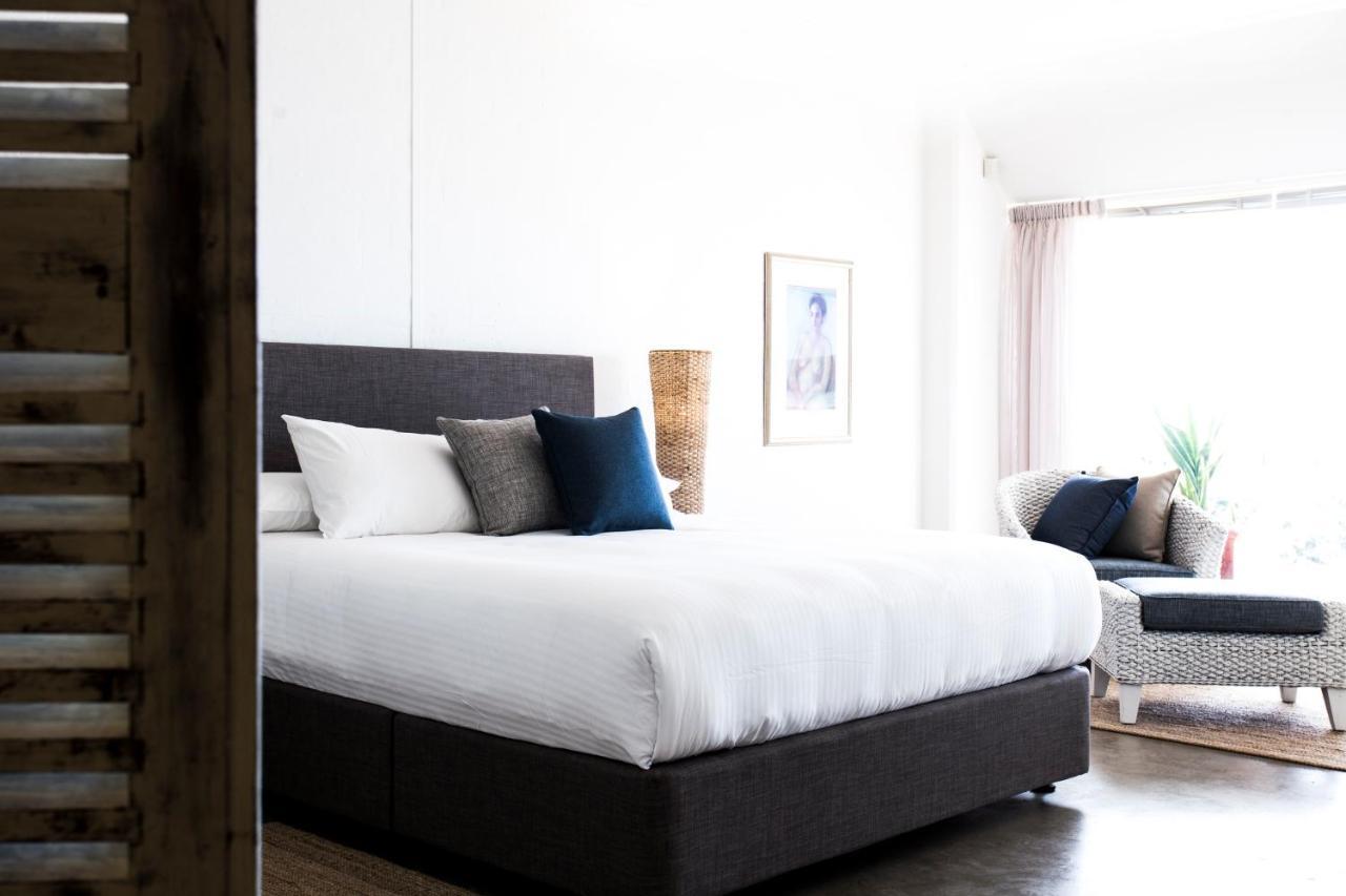 Bay Breeze Boutique Accommodation Бейтманс Бей Екстериор снимка