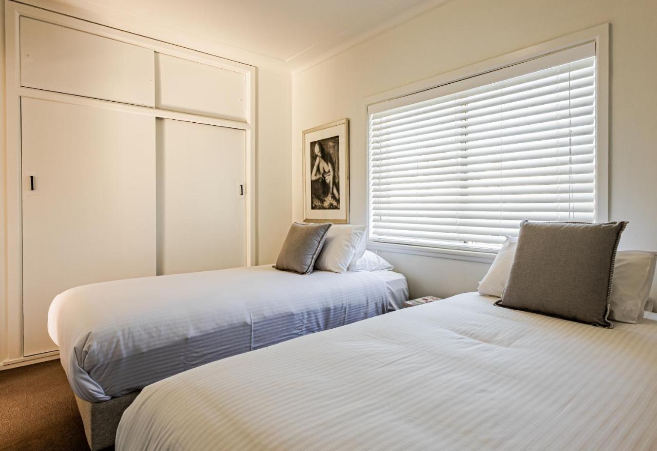 Bay Breeze Boutique Accommodation Бейтманс Бей Екстериор снимка