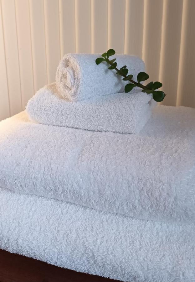Bay Breeze Boutique Accommodation Бейтманс Бей Екстериор снимка